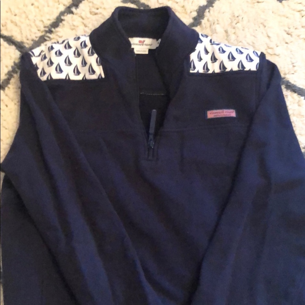 Womens vineyard vine shirt